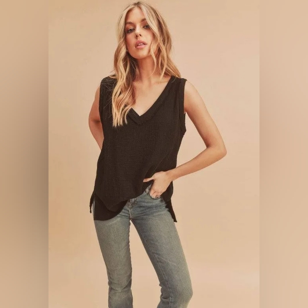 Aemi+Co Boutique Black V Neck Cotton Tank Top 100% Cotton